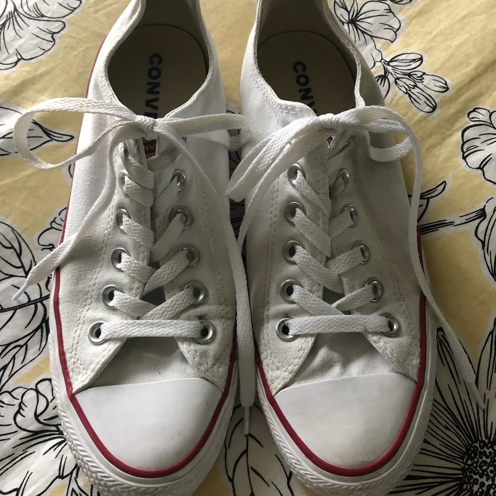 Converse “Kicks”
